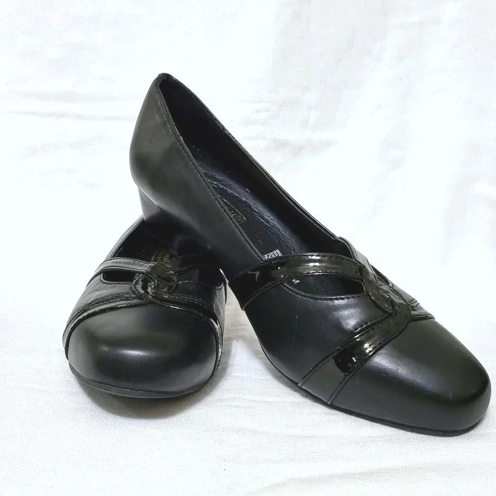 Beacon Comfort-Well Womens Black Elsa Low Block Heel Retro Career Shoes 10M NWOB